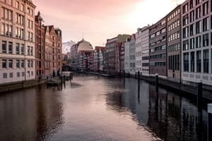 DEHAM - Hamburg, Germany - photo credit belongs Adrian Degner.jpg Photo